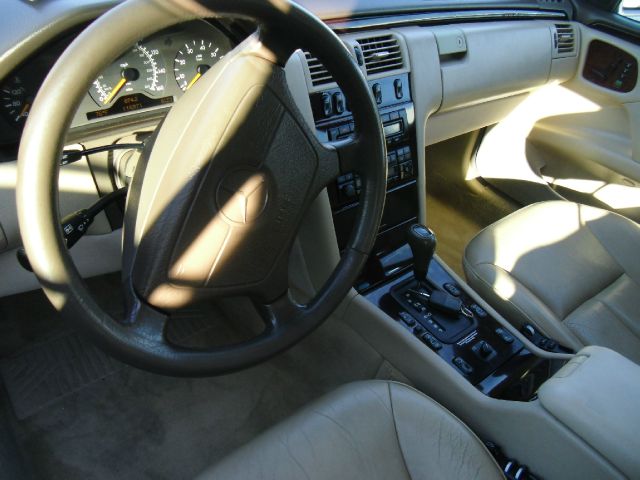 1997 Mercedes-Benz E-Class SXT