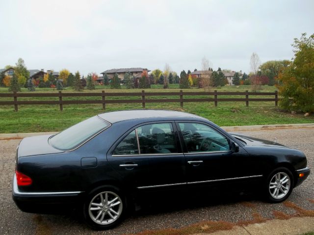 1997 Mercedes-Benz E-Class REAR DVD And MORE