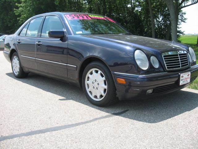 1997 Mercedes-Benz E-Class SXT