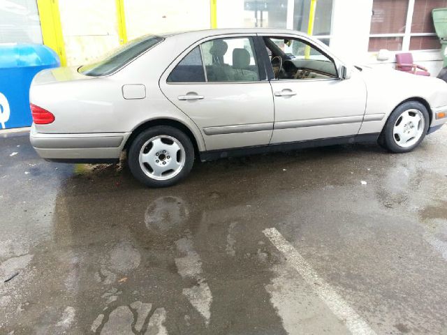 1997 Mercedes-Benz E-Class C230 1.8K