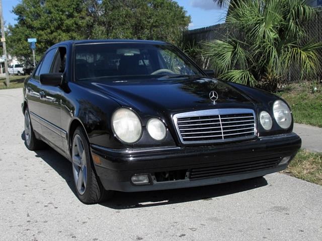 1997 Mercedes-Benz E-Class C230 1.8K