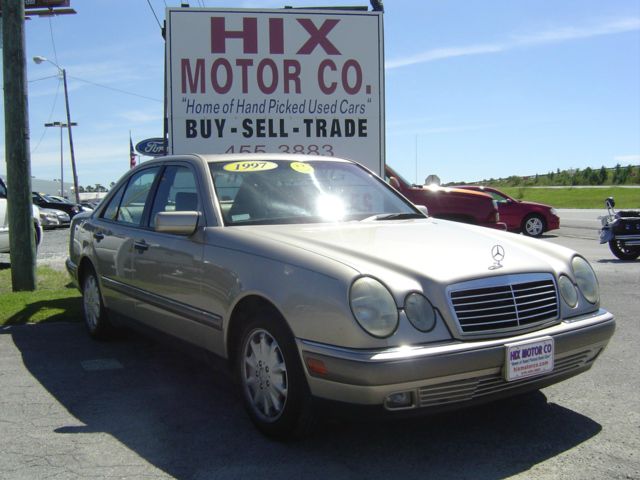 1997 Mercedes-Benz E-Class SXT