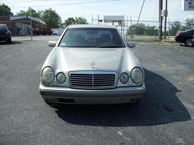 1997 Mercedes-Benz E-Class 4dr Cpe Auto