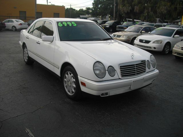 1997 Mercedes-Benz E-Class SXT
