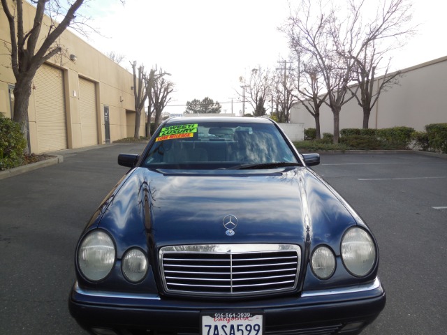 1997 Mercedes-Benz E-Class SXT