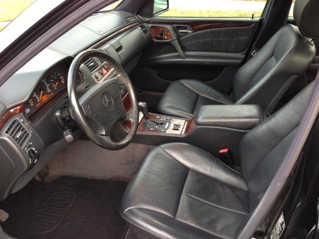 1998 Mercedes-Benz E-Class SXT