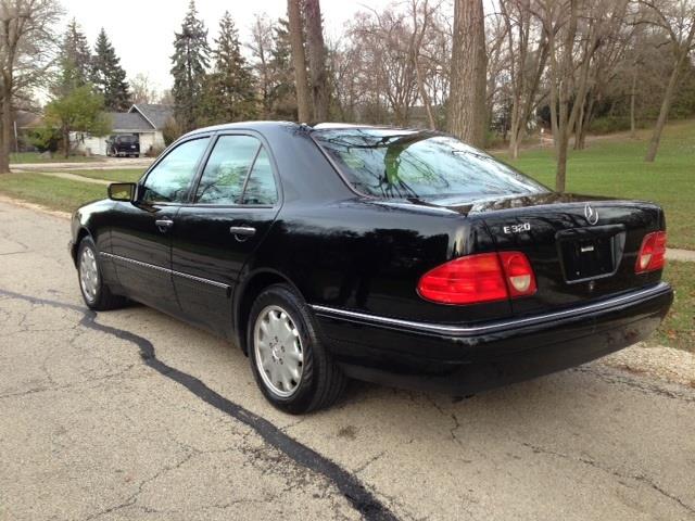 1998 Mercedes-Benz E-Class SXT