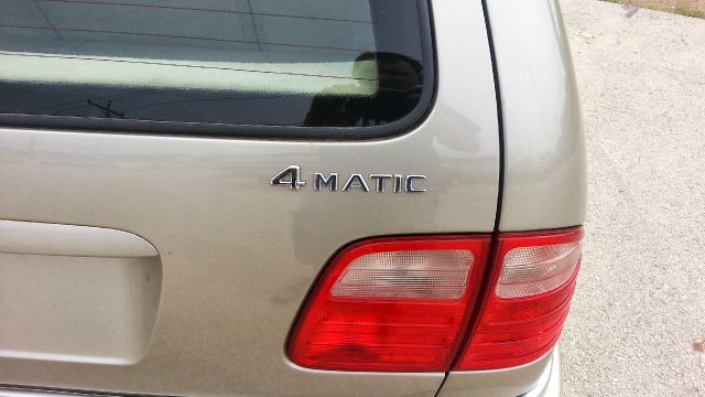 1998 Mercedes-Benz E-Class Doublecab V8