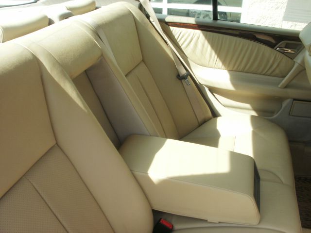 1998 Mercedes-Benz E-Class Scion XB