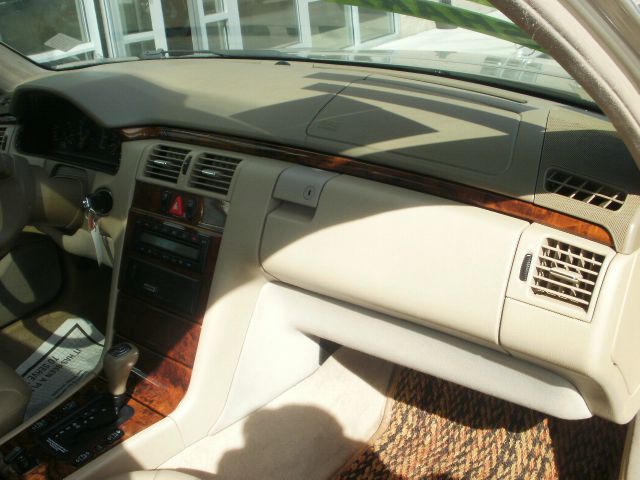 1998 Mercedes-Benz E-Class Scion XB