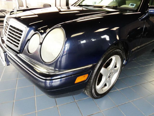 1998 Mercedes-Benz E-Class SXT