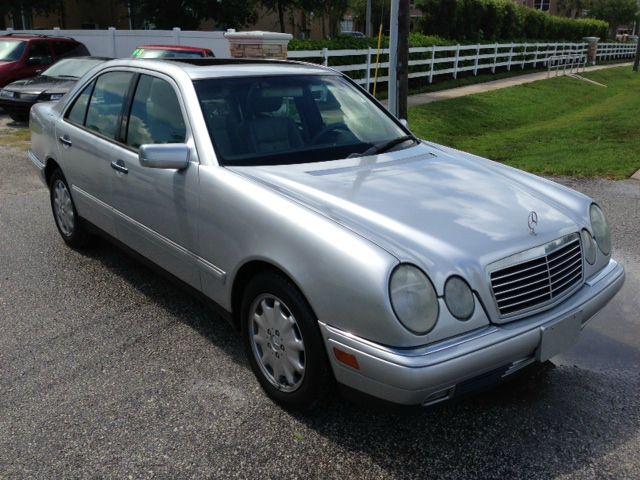 1998 Mercedes-Benz E-Class Luxury Performance