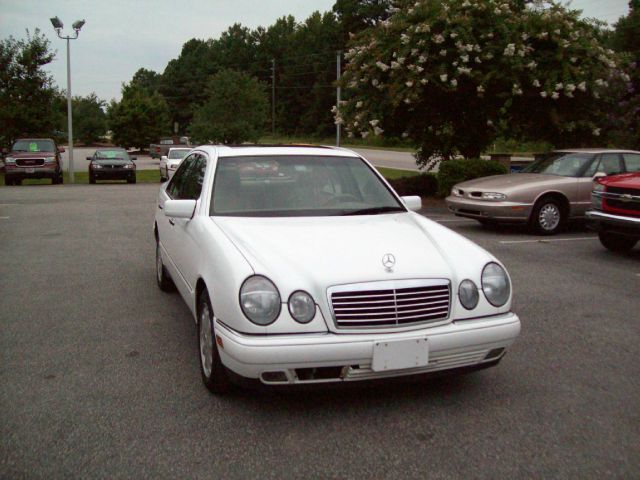 1998 Mercedes-Benz E-Class SXT