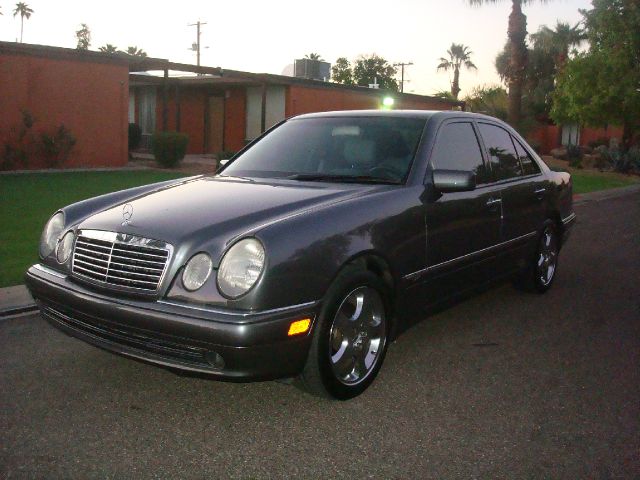 1998 Mercedes-Benz E-Class Scion XB