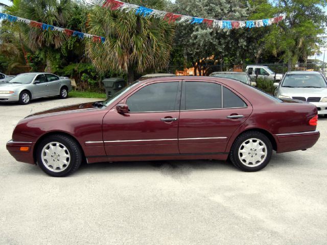 1998 Mercedes-Benz E-Class SXT