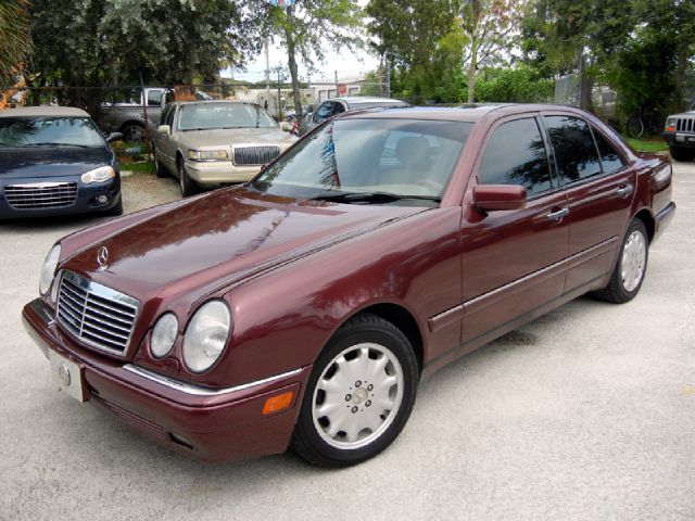 1998 Mercedes-Benz E-Class SXT