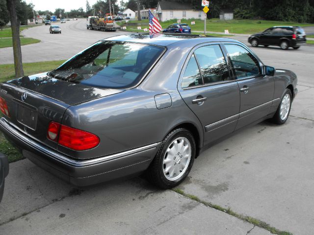1998 Mercedes-Benz E-Class Unknown