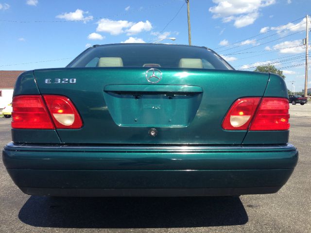 1998 Mercedes-Benz E-Class SXT