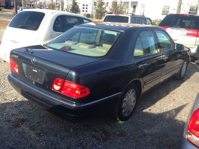 1998 Mercedes-Benz E-Class SXT