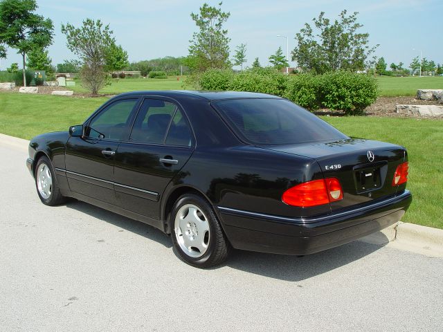 1998 Mercedes-Benz E-Class Scion XB