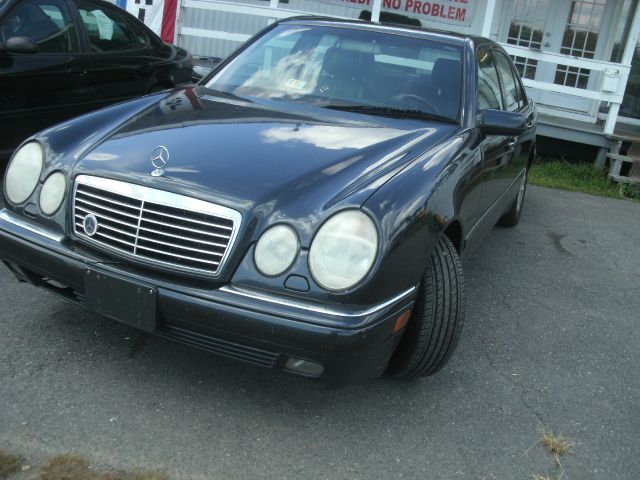 1998 Mercedes-Benz E-Class SXT