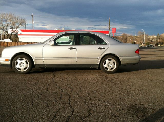 1998 Mercedes-Benz E-Class Scion XB