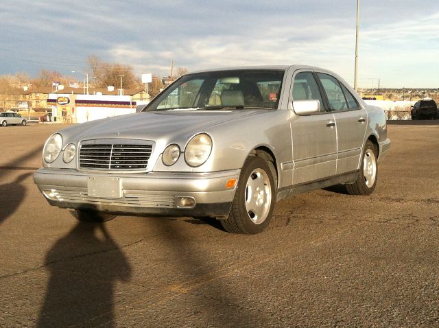 1998 Mercedes-Benz E-Class Scion XB