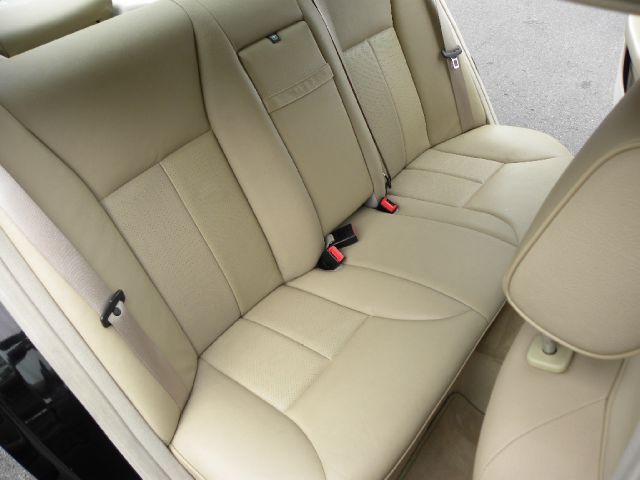 1999 Mercedes-Benz E-Class Scion XB