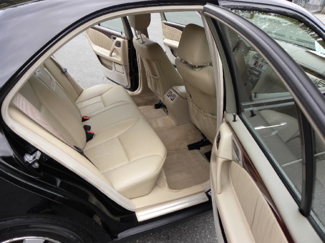 1999 Mercedes-Benz E-Class Scion XB