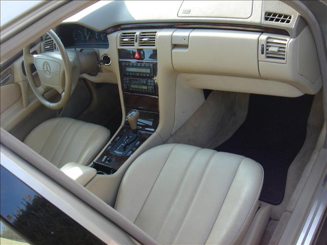 1999 Mercedes-Benz E-Class Unknown