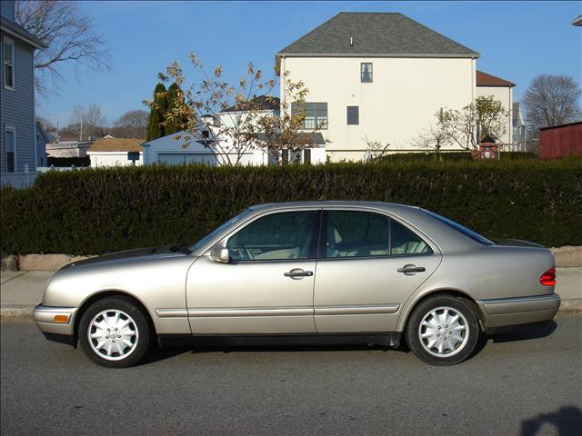 1999 Mercedes-Benz E-Class Unknown