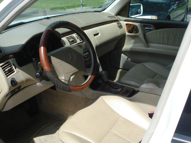 1999 Mercedes-Benz E-Class LS Flex Fuel 4x4 This Is One Of Our Best Bargains