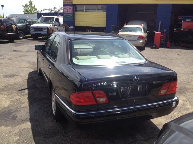 1999 Mercedes-Benz E-Class Sport 4 Door 4x4
