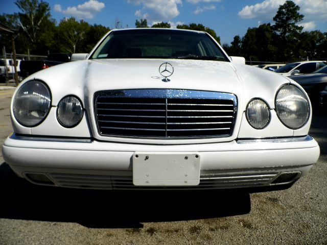 1999 Mercedes-Benz E-Class SXT