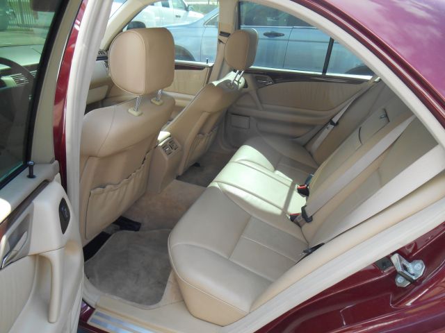 1999 Mercedes-Benz E-Class LS Flex Fuel 4x4 This Is One Of Our Best Bargains