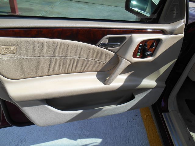 1999 Mercedes-Benz E-Class LS Flex Fuel 4x4 This Is One Of Our Best Bargains