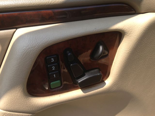 1999 Mercedes-Benz E-Class Scion XB