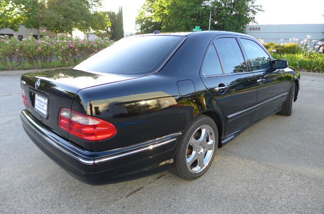 2000 Mercedes-Benz E-Class Roadtrek