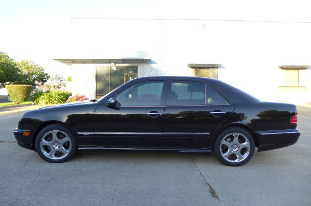 2000 Mercedes-Benz E-Class Roadtrek