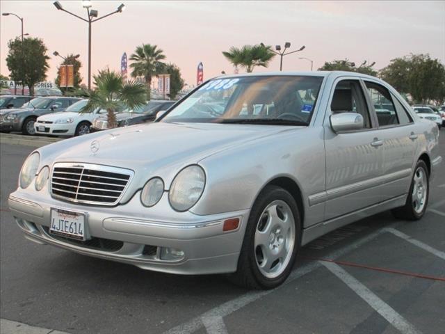 2000 Mercedes-Benz E-Class SLT Laramie QUAD CAB