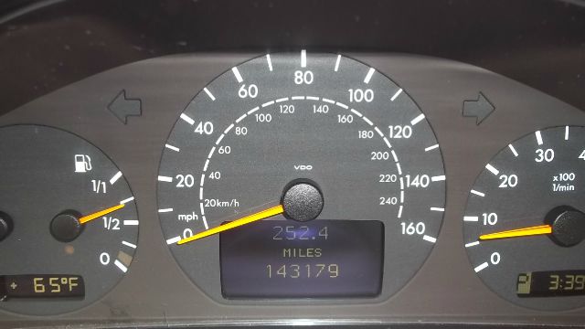 2000 Mercedes-Benz E-Class Sport PLUS Navagation