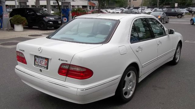 2000 Mercedes-Benz E-Class Sport PLUS Navagation