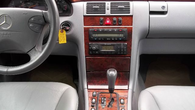 2000 Mercedes-Benz E-Class Sport PLUS Navagation