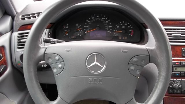 2000 Mercedes-Benz E-Class Sport PLUS Navagation