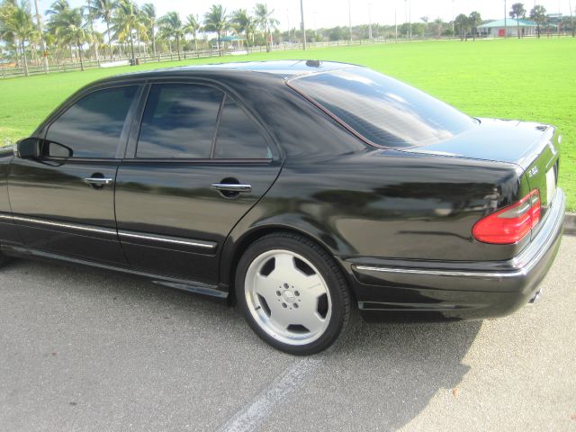 2000 Mercedes-Benz E-Class ML32