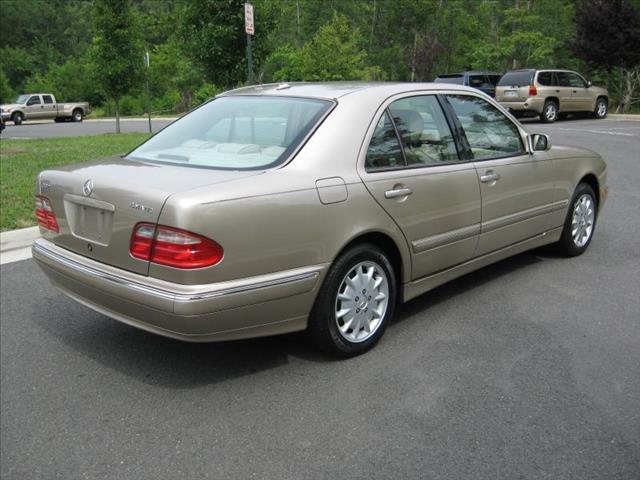 2000 Mercedes-Benz E-Class Tsi Awd