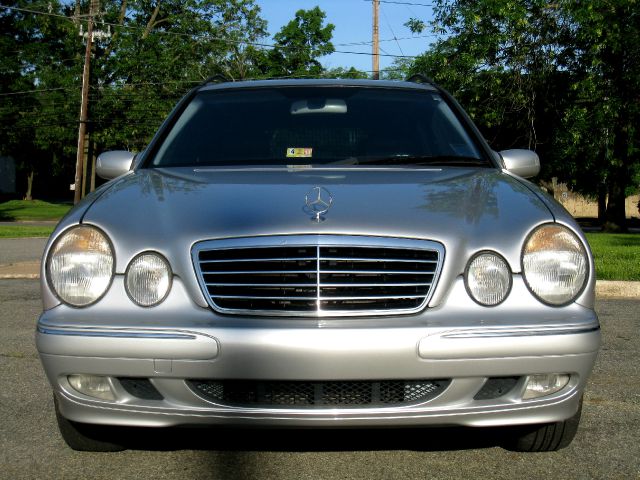 2001 Mercedes-Benz E-Class Technology Package