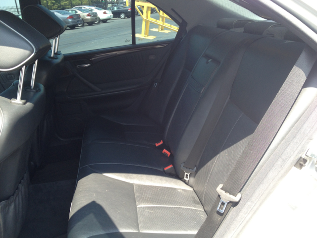 2001 Mercedes-Benz E-Class Scion XB