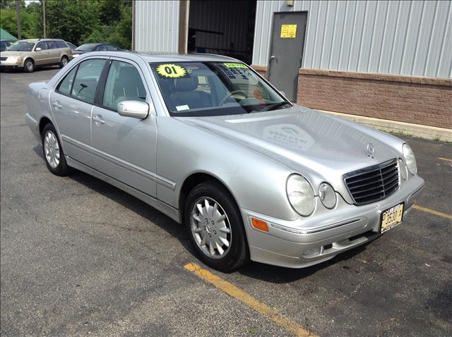 2001 Mercedes-Benz E-Class SXT