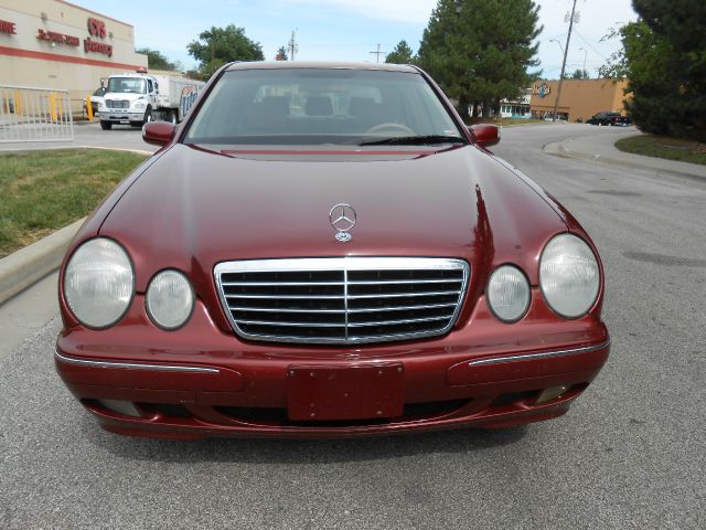 2001 Mercedes-Benz E-Class SXT